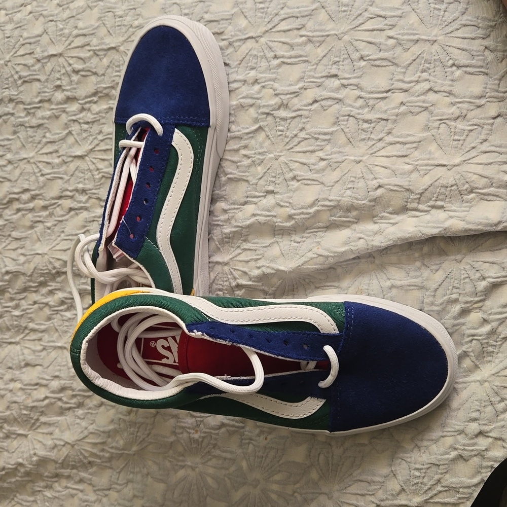 Vans